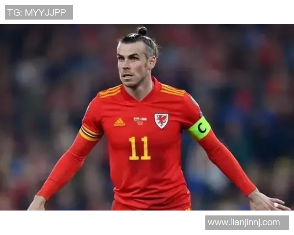 贝尔的足球传奇：从威尔士之星到全球瞩目的运动偶像